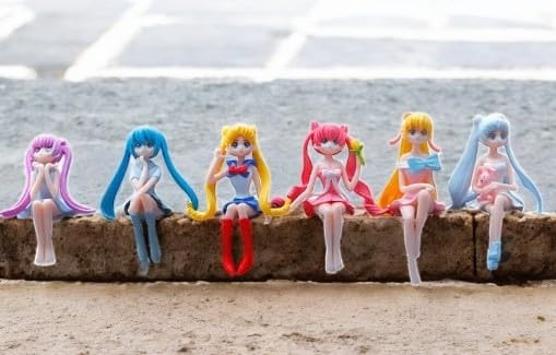 YOURKARTS.COM Mini Japanese Anime Girls Showpiece Set of 6 for Car Dashboard, Office Desk, Home Decor, Unique Decoration for Car Interiors