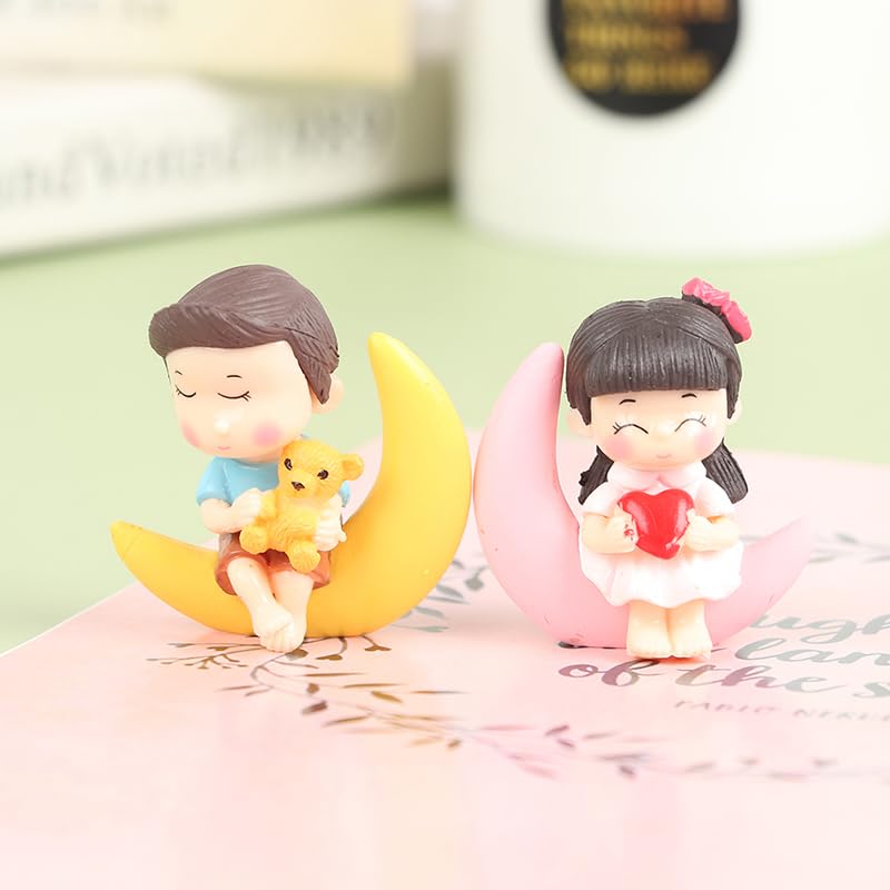 YOURKARTS.COM Decorative Couple Figurines, Garden Sculpture Set of 2, Wedding Gift, Home Decor (Couple on Moon)