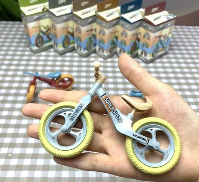 YOURKARTS.COM Car Decoration – Assembled Bicycle Dashboard Ornament – 13 cm Bike Enthusiasts Decor with Rotating Wheels & Movable Handles (Pack of 2)