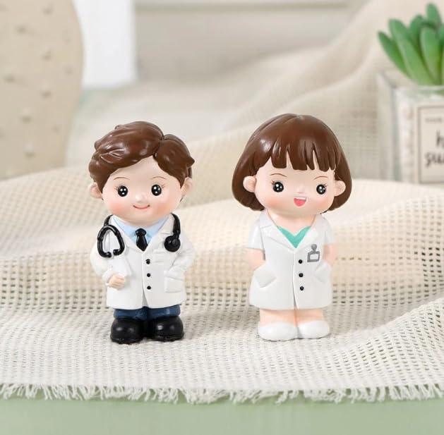 Yourkarts Small PVC Doctors Figures for Office Desk, Home Décor, Unique Decoration for Car Interiors (female)