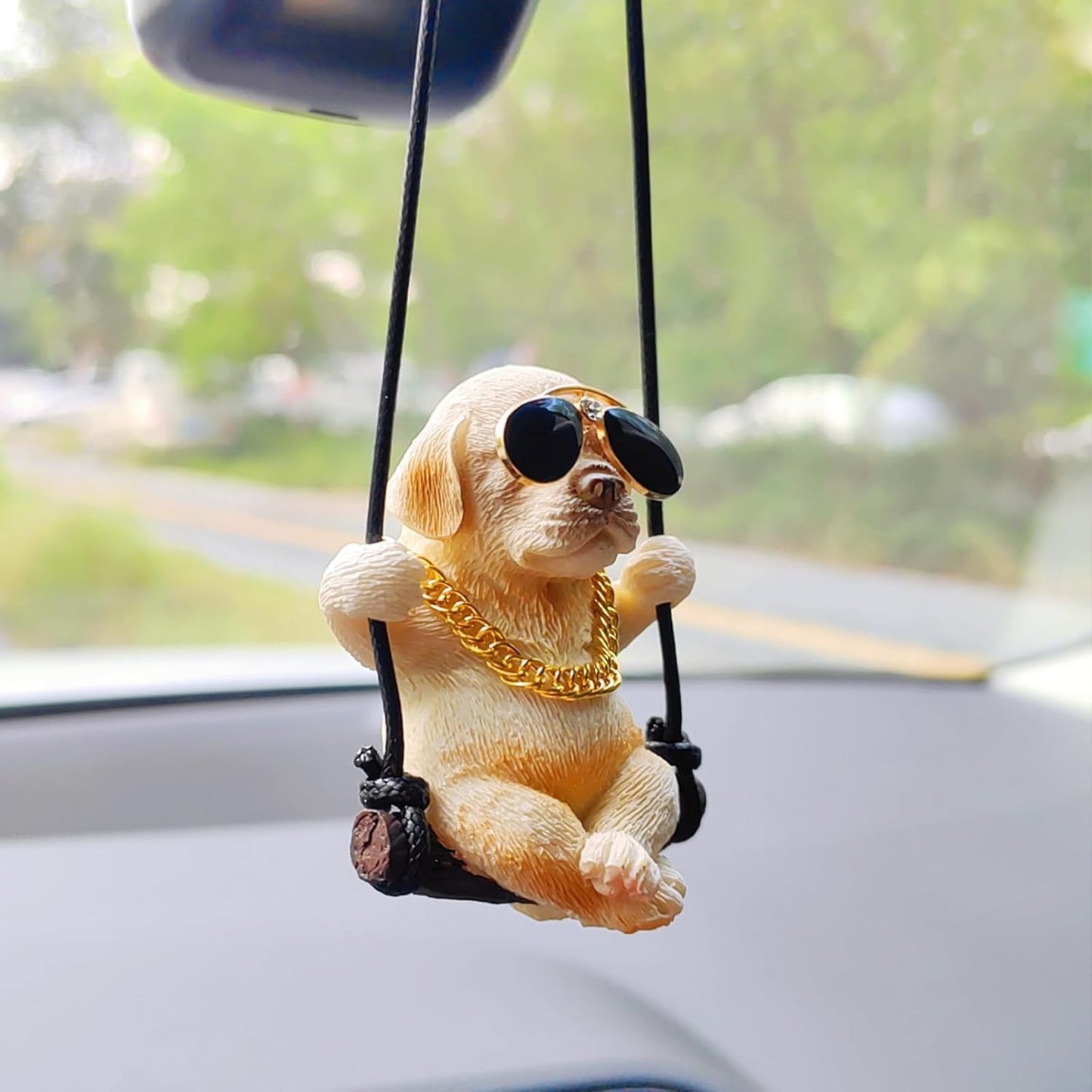 YOURKARTS.COM Cool Labrador Car Mirror Hanging Accessory - Cute & Playful Rearview Mirror Dog Ornament for Car, Home & Office Decor, Ideal Gift for Dog Lovers