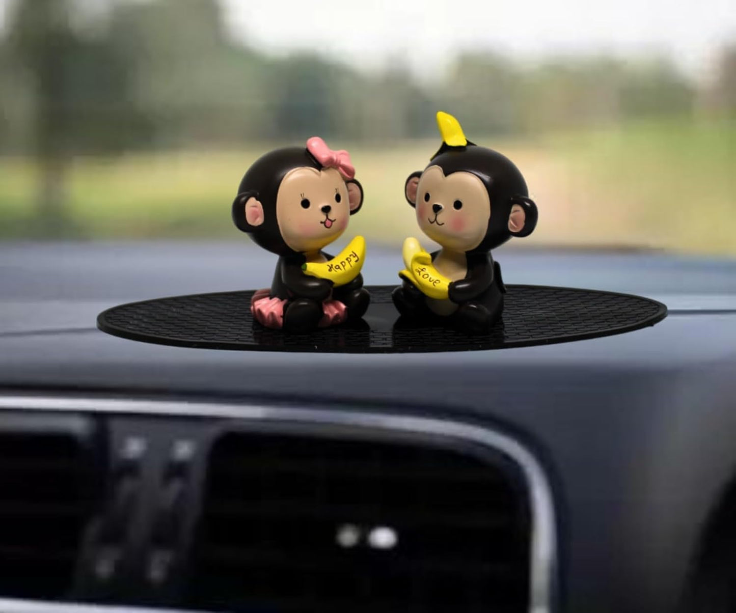 YOURKARTS Cute Couple Universal Anti-Slip Car Dashboard Pad - Multi-Color Sticky Rubber Pad with Superior Grip Technology (Monkey Couple)
