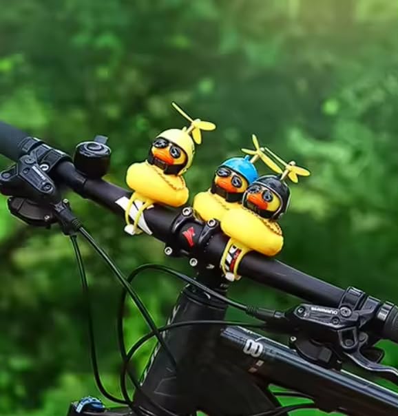 YOURKARTS.COM Cute Duck Design Car Dashboard Accessory - Pack of 3 Adorable Toy Duck with Propeller Helmet and Sunglasses