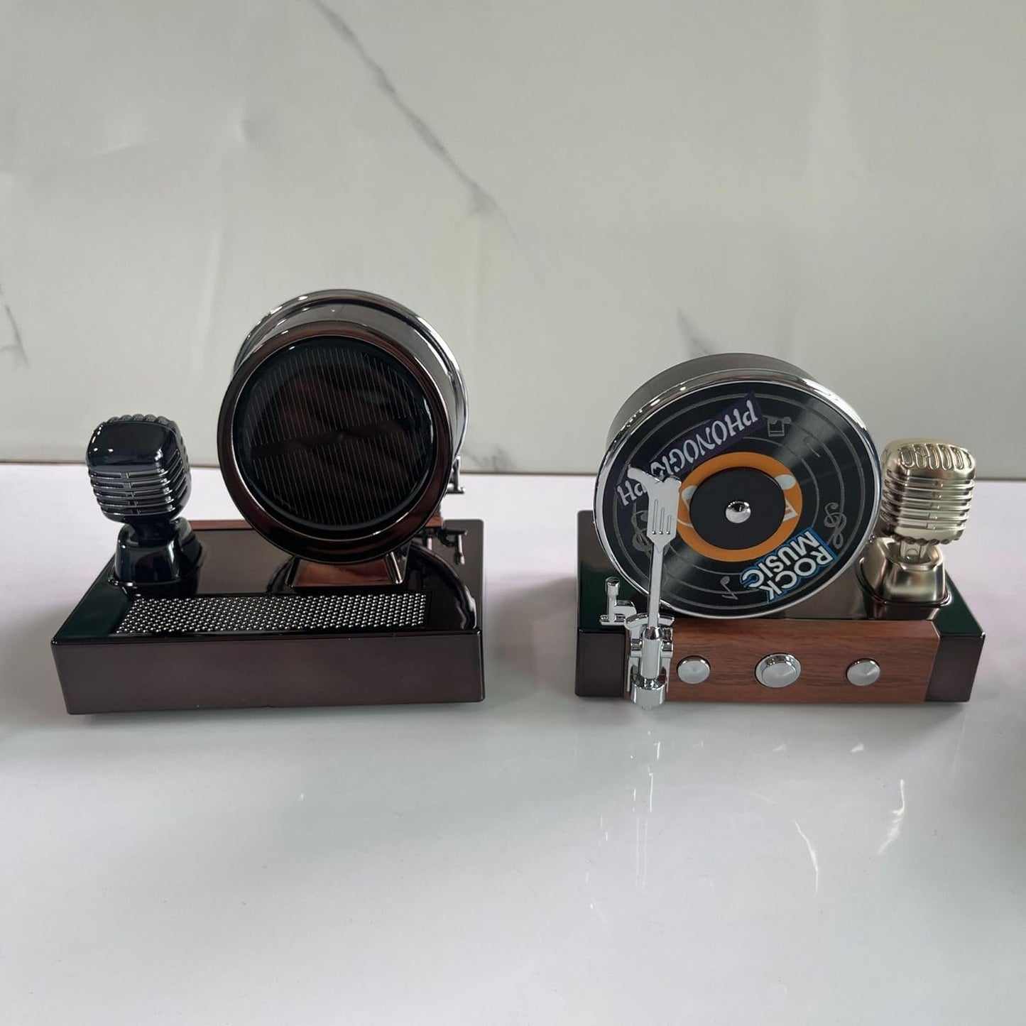 YOURKARTS.COM Solar Rotating Phonograph Car Perfume Retro Style Aromatherapy Dashboard Decoration, Auto Diffuser for Long-Lasting Freshness | car Accessories 2025 (Solar Gramophone, Rich Cologne)