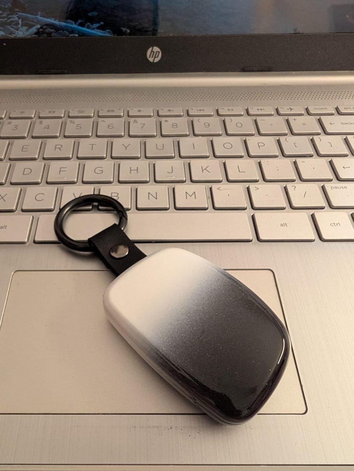 YOURKARTS.COM Car Key Cover Premium Carbon A+ Design Compatible With Hyundai Creta 2024,Creta ev, Alcazar Luxury Waterproof Key Shell & Full Protection 4 Button (Shade)