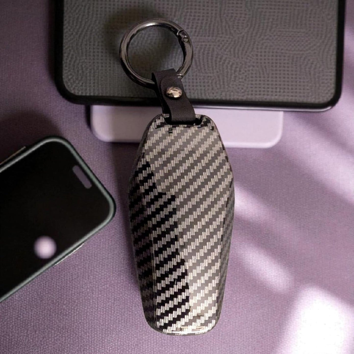 YOURKARTS.COM Car Key Cover Premium Carbon Pro Design – Hard Case Anti-Break Key Shell Compatible with Byd Car Keys | Sporty Look Smart Key Protector | car Accessories 2025 (Carbon strip)