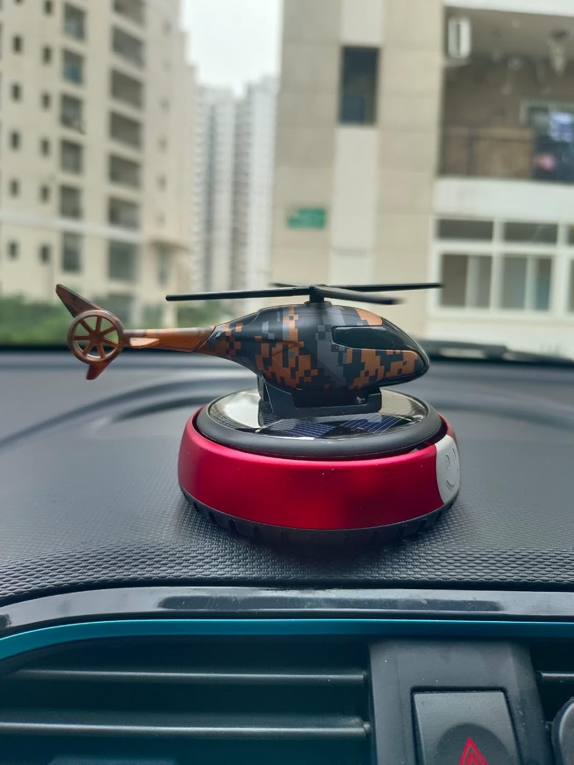 YOURKARTS.COM Solar Helicopter Shape Car Air Freshener (Red) – Essential Oil Diffuser for Dashboard, Office Table & Home Interiors car Accessories 2025