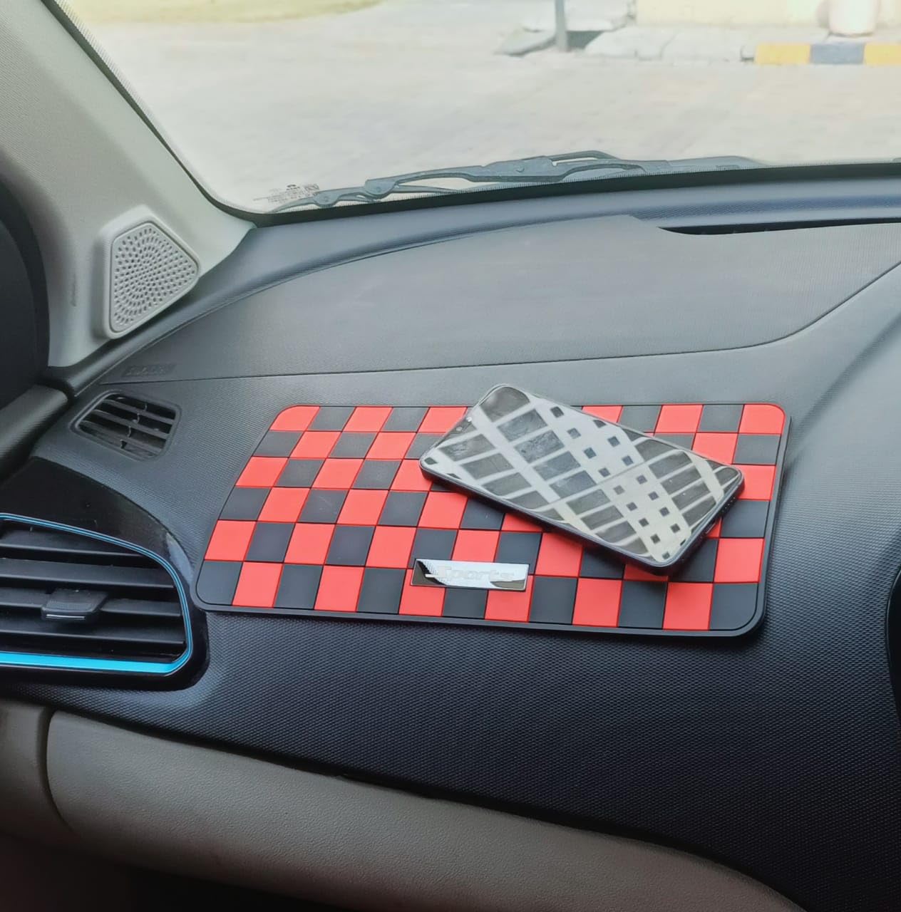 Yourkarts Universal Anti-Slip Car Dashboard Mat for Phone - Multi-Color Sticky Rubber Pad with Superior Grip Technology