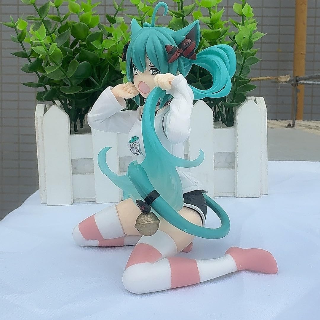 YOURKARTS.COM Anime Character Girl Dashboard Decoration | 10 CM Figurine | Cute Car Interior Accessory | Collectible Desk Ornament